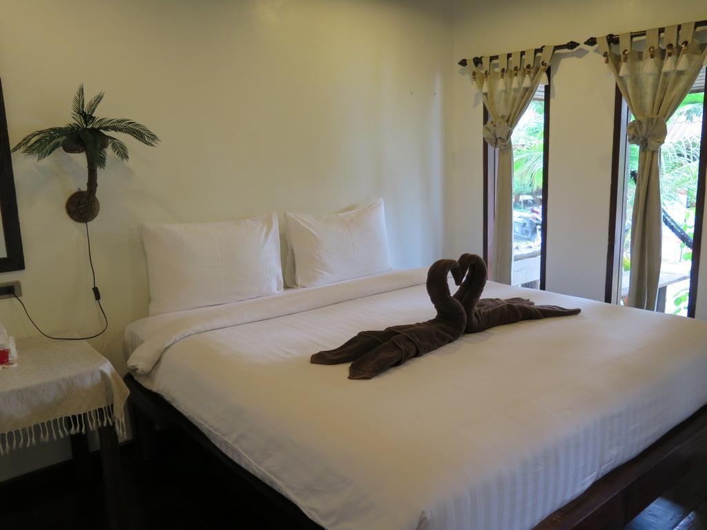 V-View Beach Resort Baan Tai Værelse billede