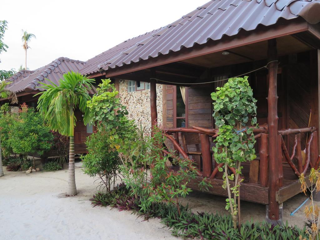 V-View Beach Resort Baan Tai Værelse billede